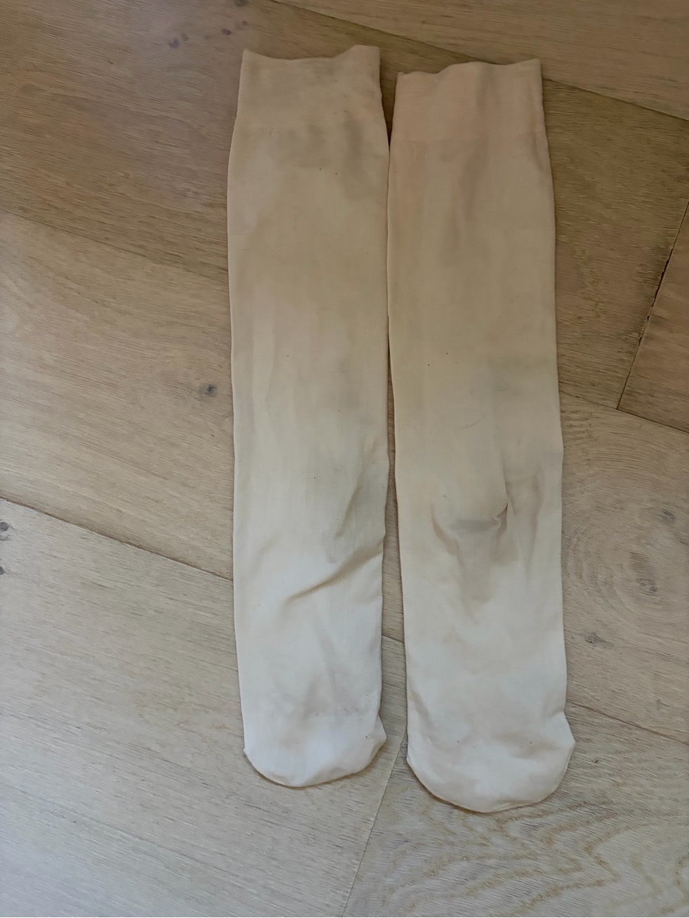 Off White Sheer Knee-High Hosiery